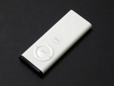 apple iPod-Hi-Fi-Remote.jpg