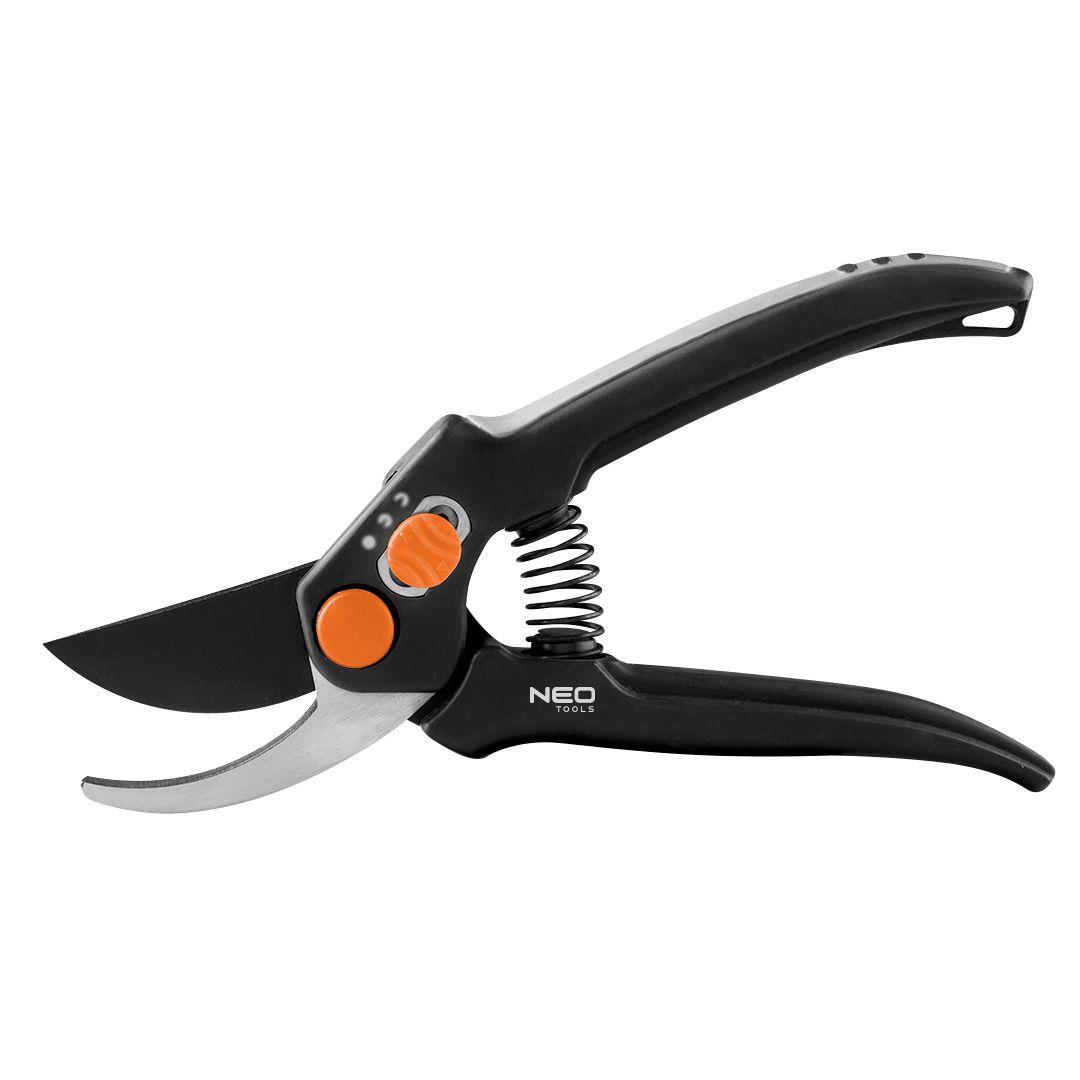 Секатор площинний Neo Tools, D різу 15мм, 185мм, 164г